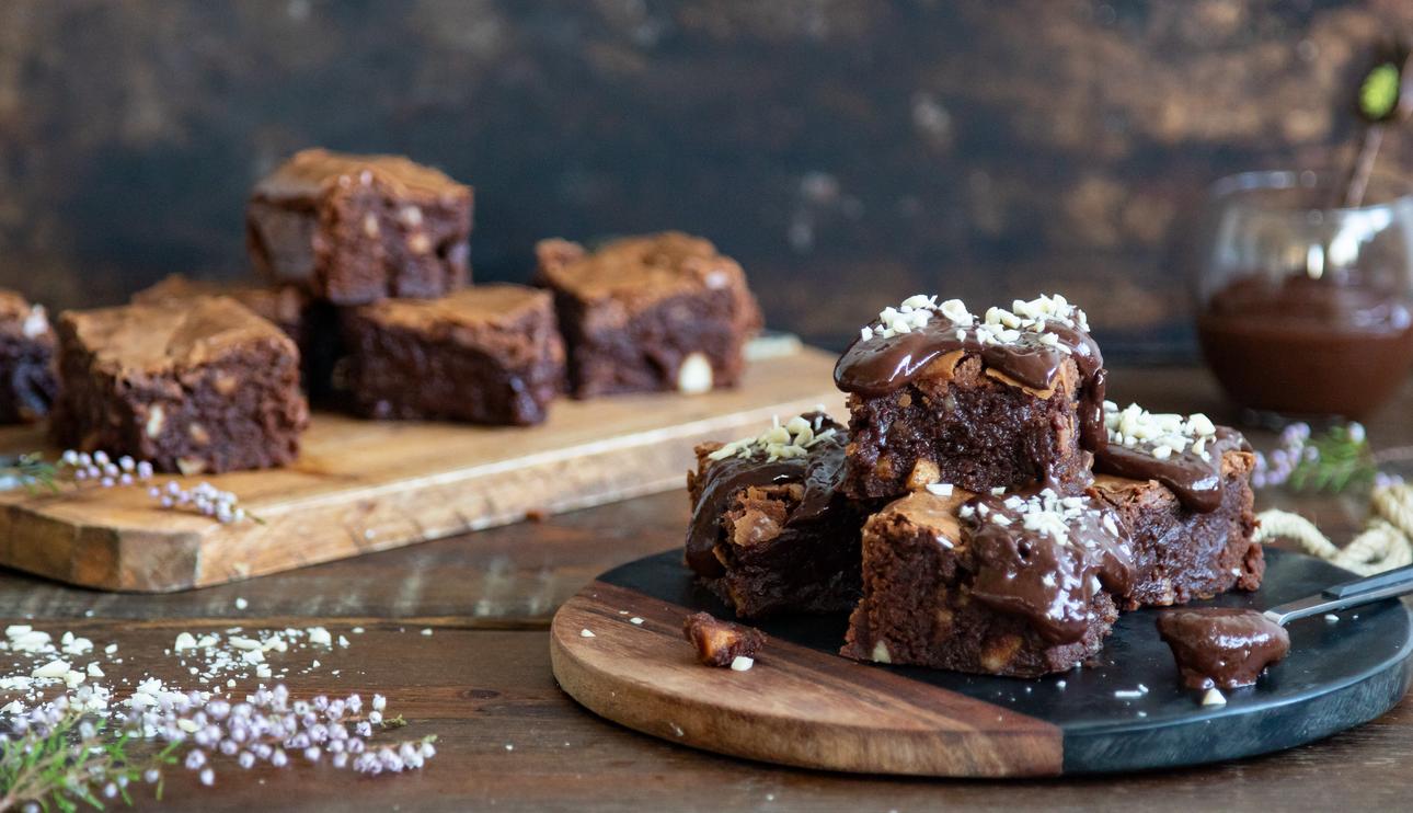 postre keto, brownies sin azúcar, receta cetogénica dulce