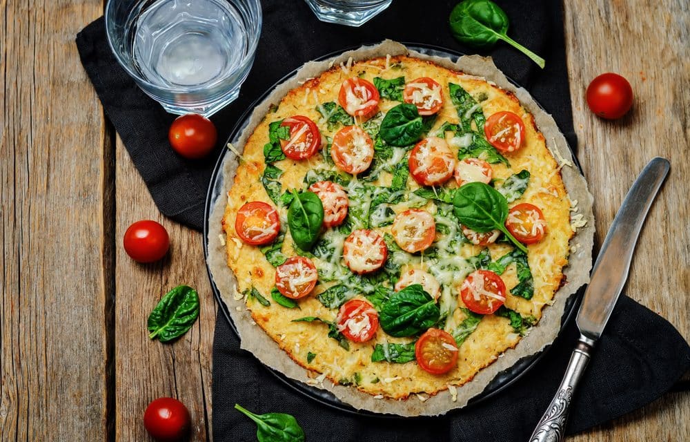 pizza cetogénica, pizza baja en carbohidratos, pizza keto casera
